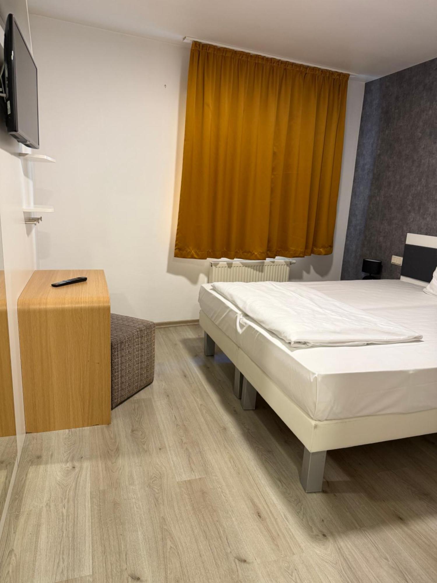 Hotel Eurocity Bruchkobel Luaran gambar
